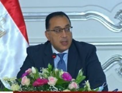 «مدبولي» يهنئ الرئيس السيسي بعيد الأضحى المبارك