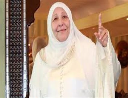 وزير الأوقاف ناعيا الدكتورة عبلة الكحلاوي: كانت صوتا وسطيا معتدلا وواعيا