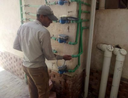 الإسكان: إزالة وصلات المياه الخلسة وتحصيل المديونيات في حملات بمدن العاشر من رمضان والشروق والمنيا الجديدة