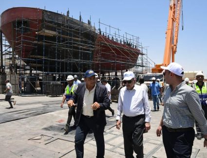  الفريق أسامة ربيع: "نسعى لتوطين الصناعات البحرية والصناعات الثقيلة وإعادة الريادة للترسانات الوطنية"