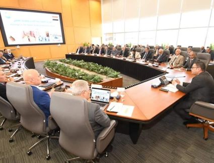 الشربيني يوجه بتعظيم الموارد المالية والإيرادات ونسب التحصيل بالقابضة لمياه الشرب