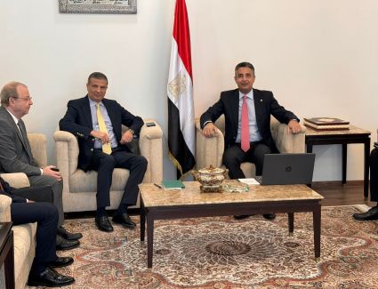 وزيرا الزراعة والتموين يبحثان تحديد الأسعار الاسترشادية للمحاصيل الاستراتيجية