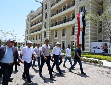 رئيس الوزراء يتفقد الوحدات الجاهزة للتسليم بمشروع "الحي اللاتيني" بالعلمين الجديدة