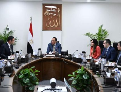 البدء في تسويق 35 ألف وحدة سكنية...و"مدبولي" يُكلف بخطة تسويقية للمسطحات الإدارية والتجارية بأبراج العلمين