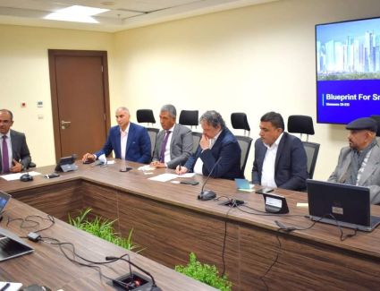 الإسكان و«سيمنز» العالمية يبحثان استخدام الأنظمة والحلول الذكية لتقديم الخدمات بالمدن الجديدة