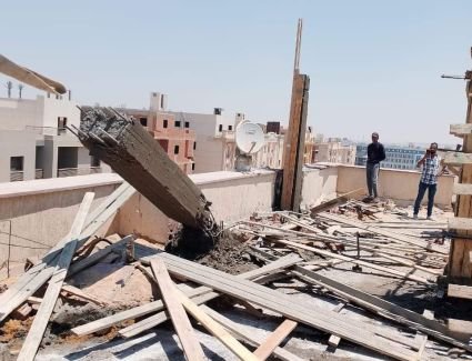 الإسكان: إزالة مخالفات بناء وغلق أنشطة مخالفة بأراض وفيلات بمدينة القاهرة الجديدة