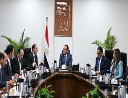 عاجل| الحكومة: مصر ملتزمة بالوفاء بسداد أقساط الديون المستحقة في مواعيدها المُحددة