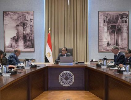 رئيس الوزراء يتابع جهود توفير احتياجات قطاع الكهرباء من المنتجات البترولية