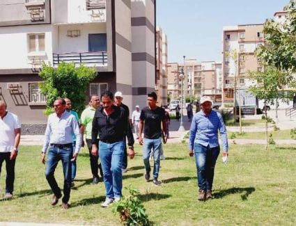 الإسكان: تكثيف أعمال التطوير ورفع الكفاءة الجارية بمنظومة الطرق والمرافق والزراعة بالمدن الجديدة