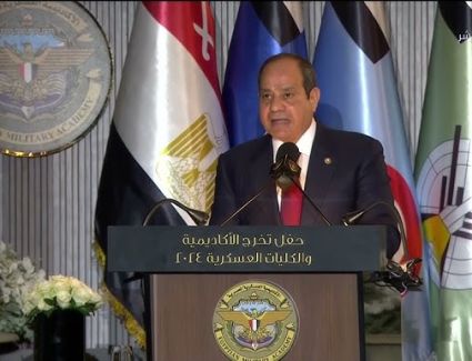 الرئيس السيسي: الوطن بتلاحم شعبه وقيادته وجيشه قادر على فعل المستحيل