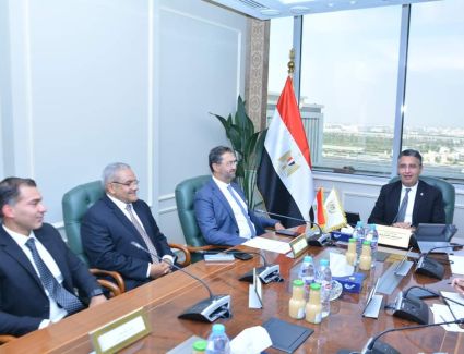  وزير التموين  يجتمع مع شركة SAP "ساب" لبحث تطوير منظومة التموين والتحول الرقمي