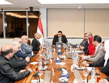 وزير الإسكان يتابع سير العمل بمدن غرب القاهرة «6 أكتوبر - الشيخ زايد - أكتوبر الجديدة - حدائق أكتوبر»