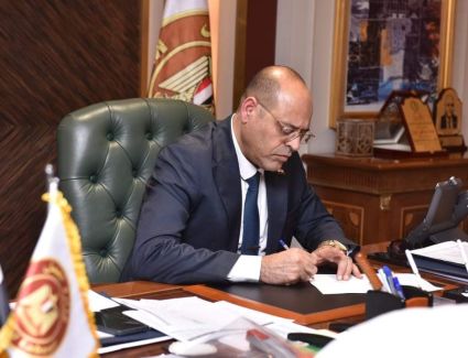 وزير العمل يُعلن بدء صرف منحة قدرها 70 ألف جنيه للمصابين من العمال ضحايا حادث «المطرية - بورسعيد»