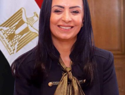 وزيرة التضامن تقرر عودة جميع الرائدات الاجتماعيات الموقوفات عن العمل