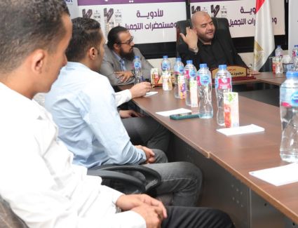 قريباً.. محمود طلحه يطلق أكبر قافلة طبية مجانية لخدمة أهالي قرية "أبيس الثالثة"