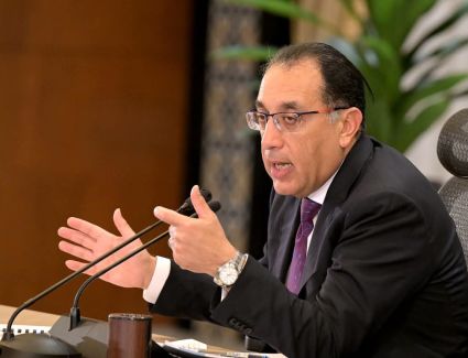 رئيس الوزراء يوافق على نقل 1723 موظفًا منتدبًا للجهات المنتدبين إليها