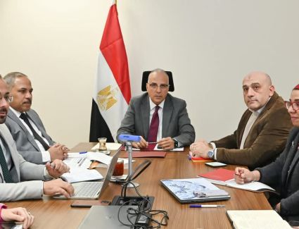 وزير الري يناقش مقترحات تشكيل وحدة لإدارة ومتابعة المشروعات الممولة من الجهات الدولية