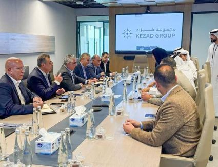 زيارة رسمية لوفد المنطقة الاقتصادية لقناة السويس إلى منشآت مجموعة موانئ أبو ظبي وجولة ميدانية في ميناء خليفة وKEZAD