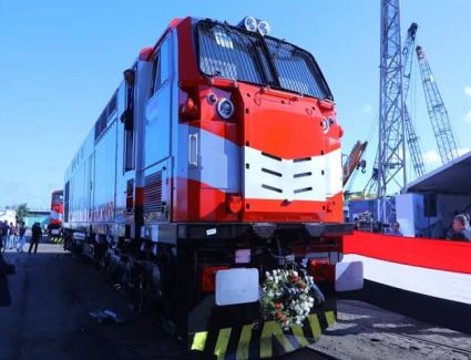 السكة الحديد تستقبل اليوم دفعة جديدة من العربات المجرية
