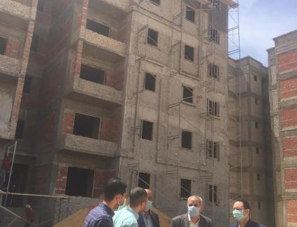مساعد نائب رئيس هيئة المجتمعات العمرانية يتفقد مشروع الإسكان الاجتماعى بمدينة بدر