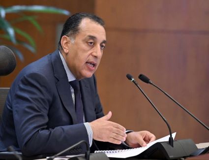  رئيس الوزراء: نتابع الموقف أولا بأول وتنسيق بين محافظ البنك المركزي ووزير المالية لزيادة المخزون الاستراتيجي من السلع المختلفة