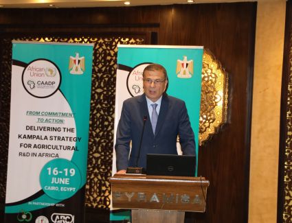 وزير الزراعة يفتتح فعاليات ورشة العمل الأولى لتنفيذ استراتيجية إعلان كمبالا للبحث والتطوير الزراعي في أفريقيا