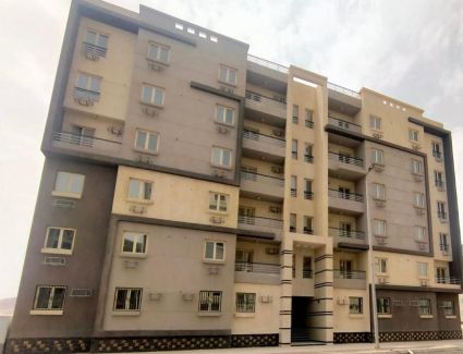 وزير الإسكان: الأحد المقبل..بدء تسليم وحدات بمشروع "سكن مصر" للفائزين بمدينة غرب قنا الجديدة