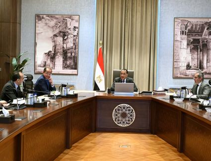 رئيس الوزراء يتابع مشروعات واستثمارات شركة العاصمة الإدارية للتنمية العمرانية