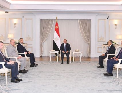 الرئيس السيسي يستقبل وزير خارجية جمهورية تركيا