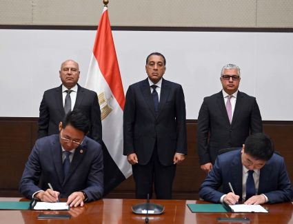 رئيس الوزراء يشهد توقيع عقد إنشاء مصنع مجموعة سايلون الصينية للإطارات بـ "اقتصادية قناة السويس" 