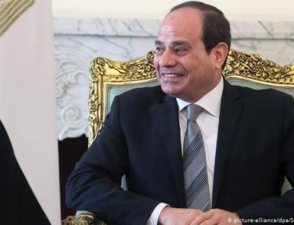 الرئيس السيسى يوجه بتحرك مصرى سريع لتحقيق الاستقرار فى المناطق الفلسطينية
