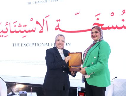 إيمان المليجي.. أول وأصغر مطورة عقارية تضيء منصة مؤتمر TBL وتؤكد: “المرأة قادرة على صناعة المستقبل العقاري