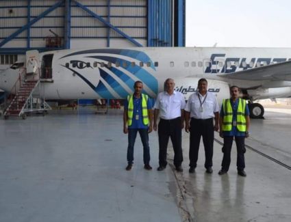 طاقم عمل مصر للطيران للصيانة والأعمال الفنية يحقق إنجاز جديد لطائرة الخطوط الجوية العراقية