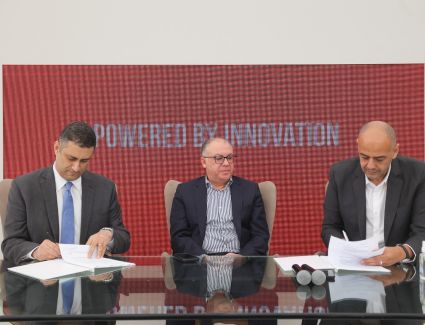 اتفاق تعاون بين ماونتن فيو وحاضنة أعمال الجامعة الأمريكية بالقاهرة  (AUC Venture Lab) ومركز الابتكار  AUC Innovation Hub