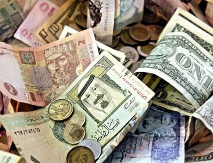 انخفاض أسعار العملات العربية في تعاملات اليوم الاربعاء 