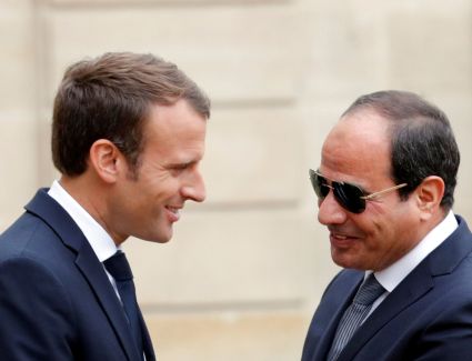  الرئيس السيسي يهنئ الرئيس الفرنسي بمناسبة فوزه بالانتخابات الرئاسية