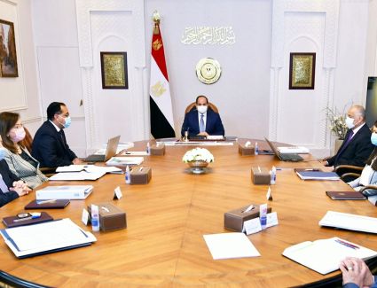 عاجل: الرئيس السيسي يجتمع مع المجموعة الوزارية الاقتصادية