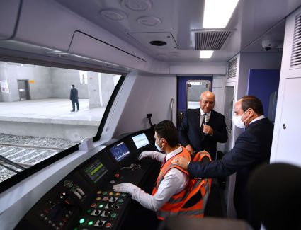 كامل الوزير: القطار الكهربائي سينقل مليون راكب يوميًا