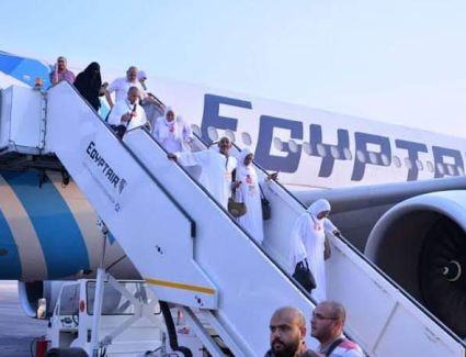 غداً.. «مصر للطيران» تسير 14 رحلة جوية من جدة والمدينة المنورة لعودة ضيوف الرحمن