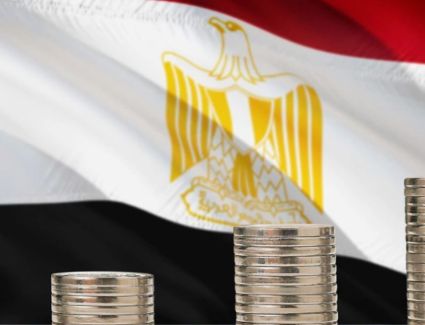 استطلاع لــ"رويترز": توقعات بنمو الاقتصاد المصري وتراجع التضخم تدريجيًا