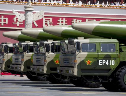الدفاع التايوانية: الصين تطلق عدة صواريخ باليستية في المياه باتجاهنا