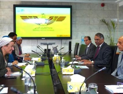 وزير الطيران: تقديم كافة التسهيلات للوفود المشاركة بمؤتمر المناخ cop27