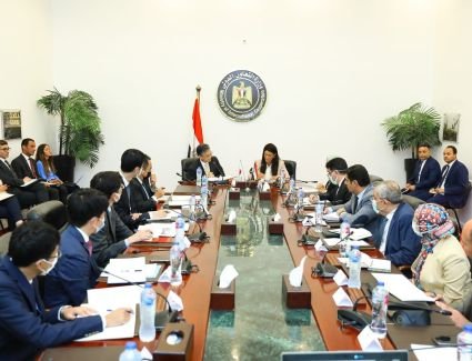 وزيرة التعاون الدولي والسفير الياباني بالقاهرة يطلقان حوار سياسات التعاون الإنمائي لتعزيز العلاقات الاقتصادية بين البلدين