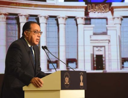 كلمة رئيس الوزراء خلال الجلسة الافتتاحية لاجتماع القاهرة السادس لرؤساء المحاكم الدستورية والمحاكم العليا والمجالس الدستورية الأفريقية