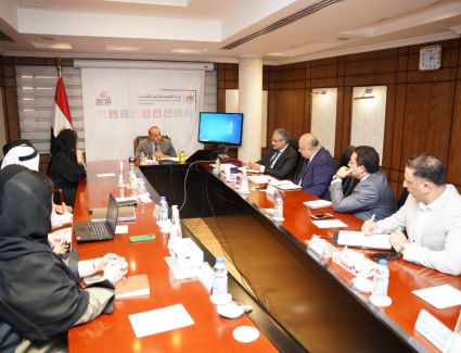 مصر والإمارات تبحثان تعزيز التعاون في التحديث الحكومي وتطوير الخدمات