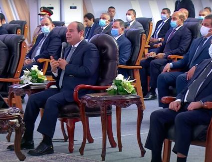 بالفيديو.. الرئيس السيسي يشهد افتتاح عدد من مشروعات الهيئة العامة للاستثمار