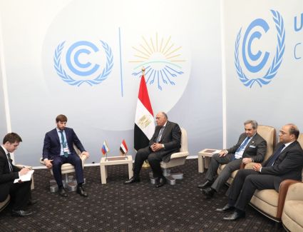 شكري يستقبل مبعوث المناخ الروسي ونائب وزير البيئة التركي
