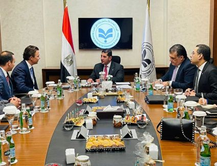 هيئة الاستثمار تبحث زيادة استثمارات شركة "أرتشيليك" العالمية في مصر خلال الفترة المقبلة