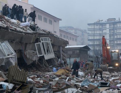 فيتش: خسائر زلزال تركيا وسوريا قد تصل إلى 4 مليارات دولار