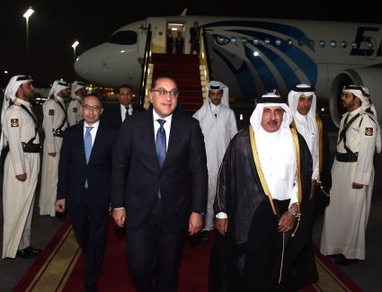 رئيس الوزراء يصل إلى مطار الدوحة الدولي